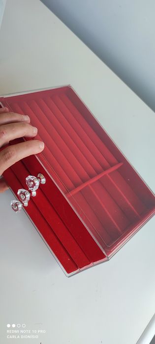 Caixa acrílica com 3 gavetas de veludo nova a estrear