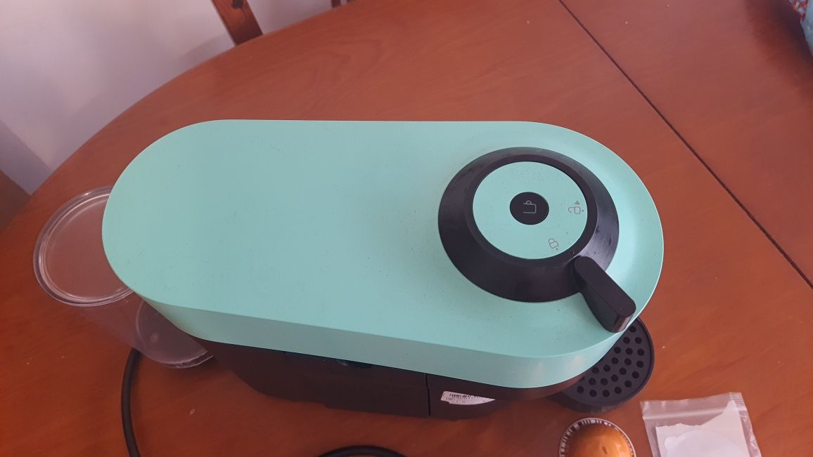 Máquina de Café KRUPS Nespresso Vertuo Pop XN9204 Menta