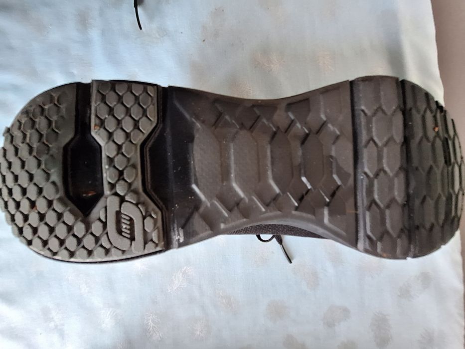 Кросівки  жіночі Skechers