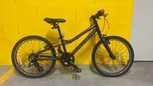 Bicicleta junior de menina 'CARRERA'