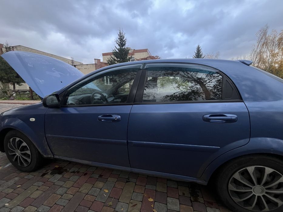 Продам Chevrolet Lacetti 1.6