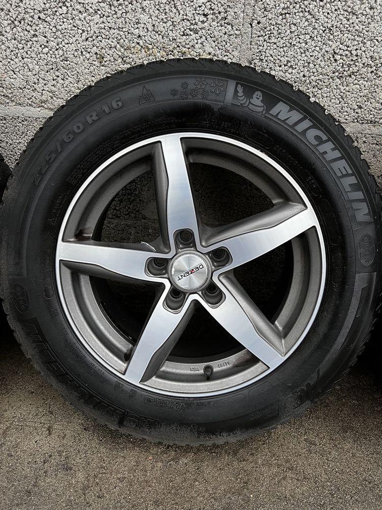 Alufelgi R16 5x112 VW Audi A4 A6 C6 C7 opony zimowe 225/60/16