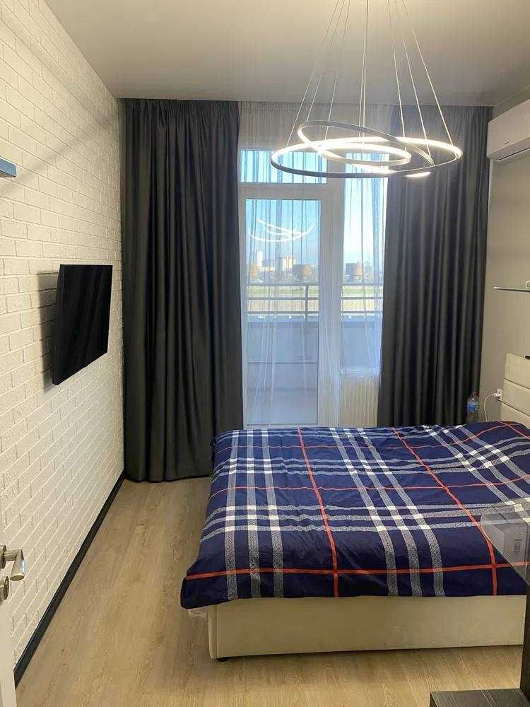 Срочно! Квартира в Пространстве на Неделина. Терраса 45 кв.м! 1V8