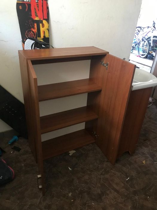 Meble lazienkowe komplet kolor orzech