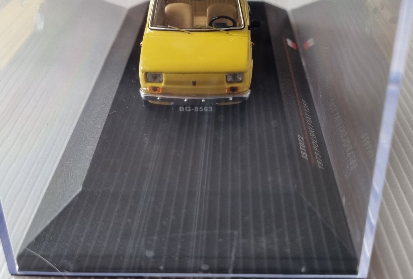 Kultowe Auta PRL Istmodels DDR 1:43 Fiat 126p