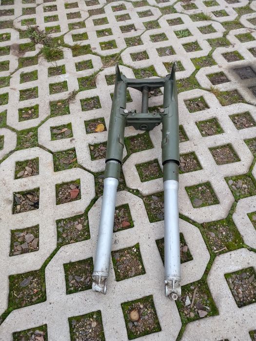 Zawieszenie przednie Dniepr K750