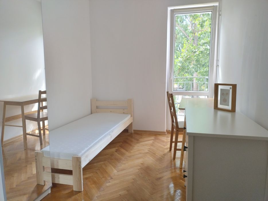 Pokój w trzypokojowym, Sanocka, 2 bloki od WUM