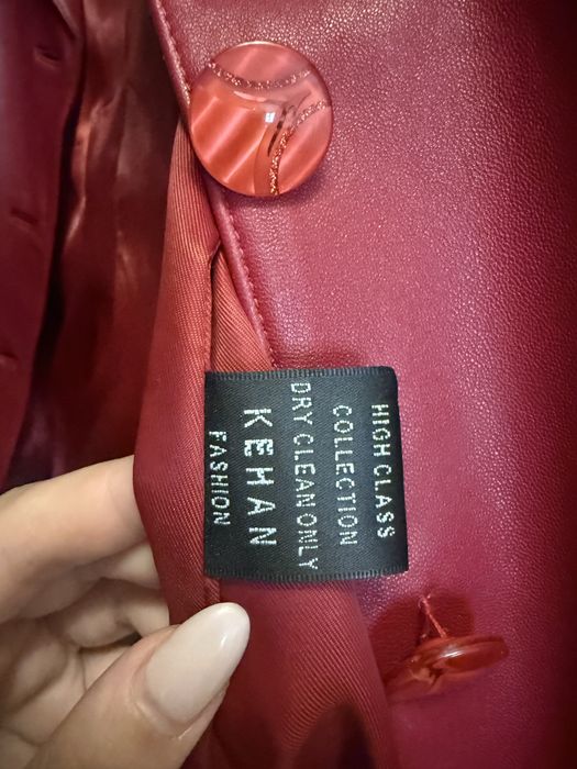 Новый Женский Кожаный пиджак, размер 46