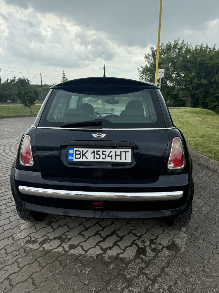Продам mini cooper