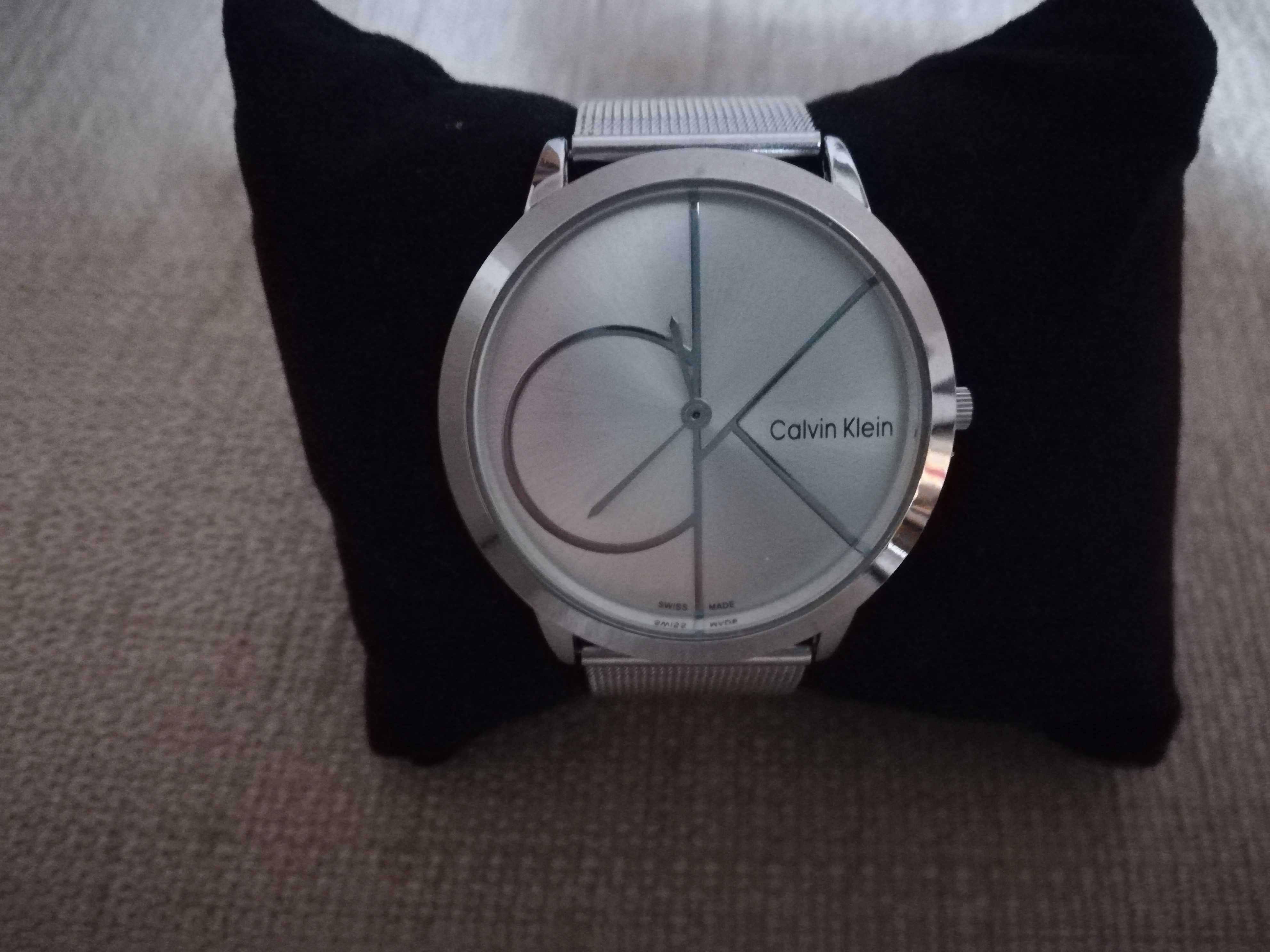 Vende-se relógio CK Mulher Novo - Calvin Klein