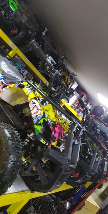 Moto 4 elétrica 36v 800w 3 velocidades e marcha atrás