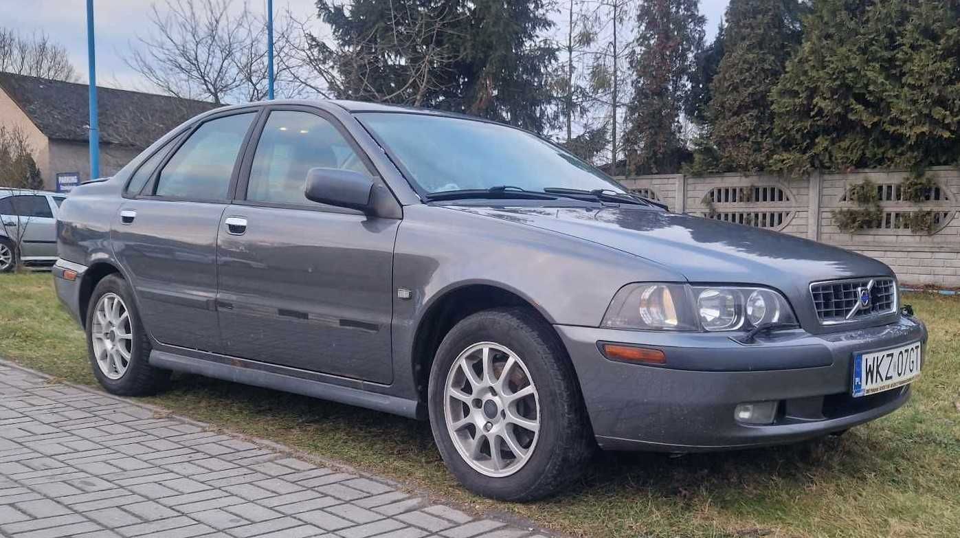 2002 Volvo s40 1,8 benzyna gaz długie opłaty