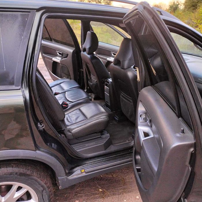 Volvo XC90 Executive 2.4 дизель для ЗСУ