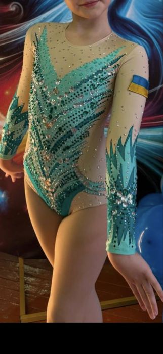 Продам купальник для спортивноі аеробіки