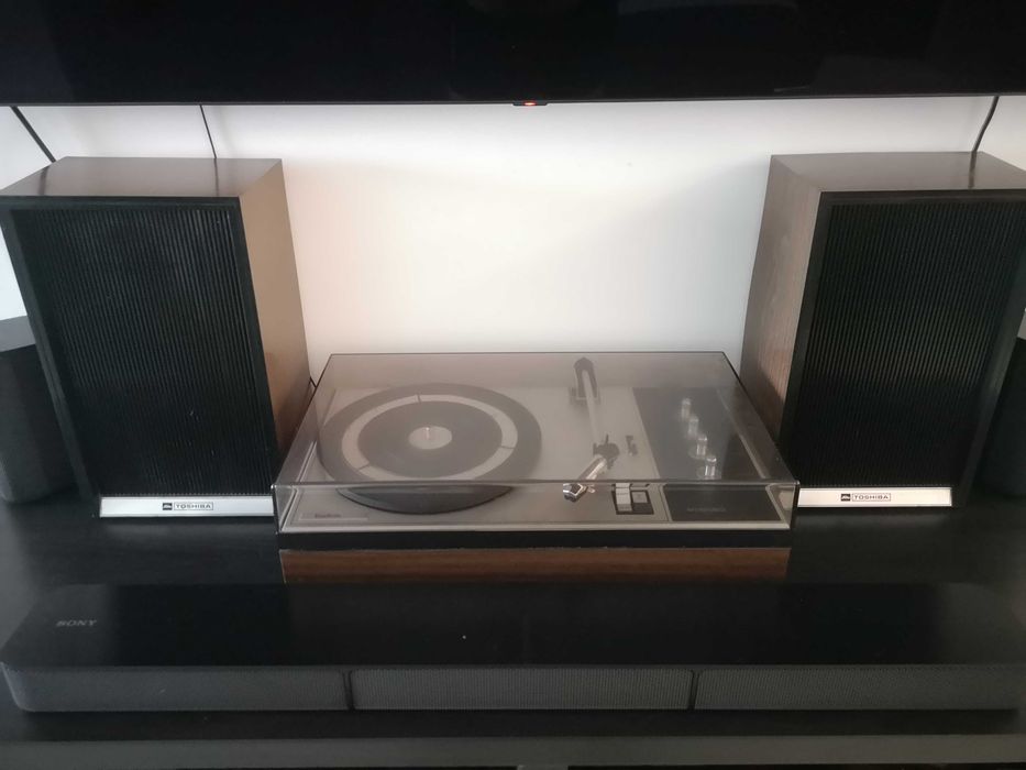 Gira-Discos Vintage + Colunas + Vinis