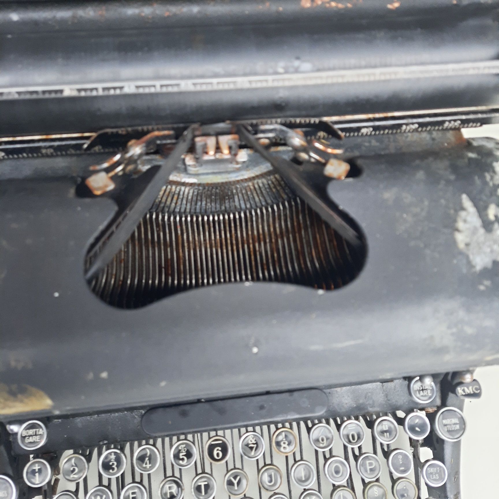 Sprzedam starą maszynę do pisania Remington rand