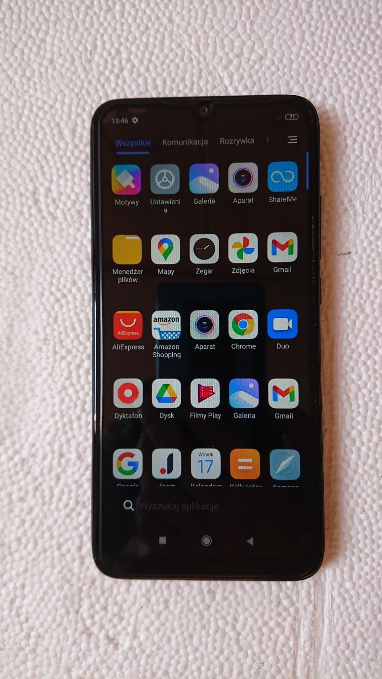 Telefon xiaomi redmi 7 w stanie bardzo dobrym