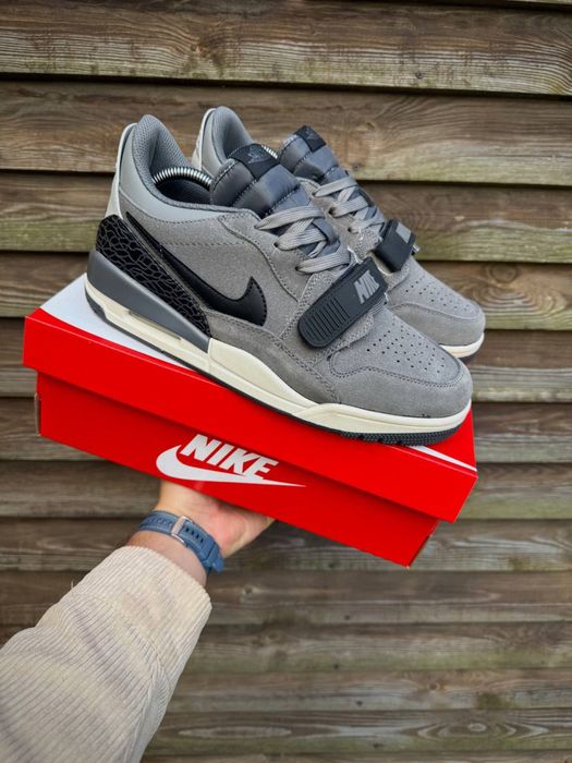 Кросівки Nike Air Jordan Legacy 312 Low р.41-45