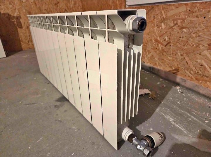 Радіатор біметалевий на 12 секції