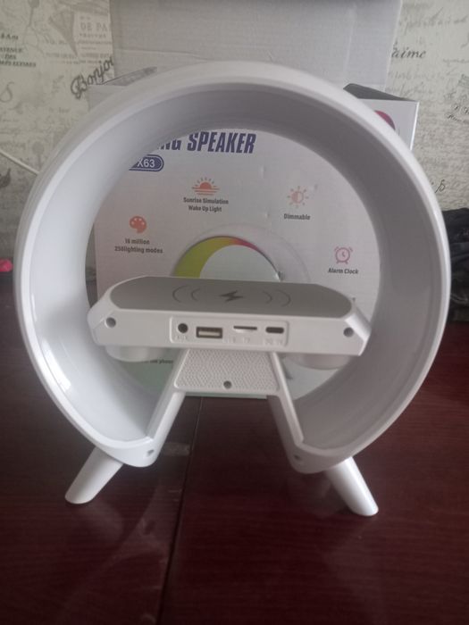 Лампа/нічник/годинник смарт із вбудованим акумулятором Smart RGB 15 W