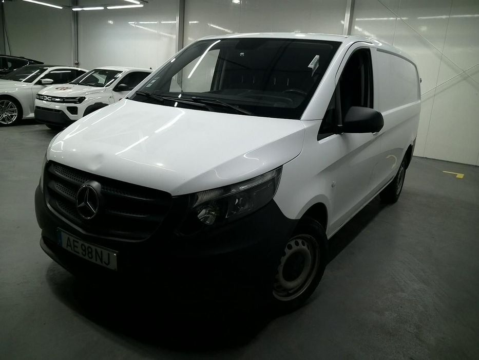 Mercedes-Benz VITO 110 CDI 32 4d 1.8 102cv - AC - IVA DEDUTÍVEL