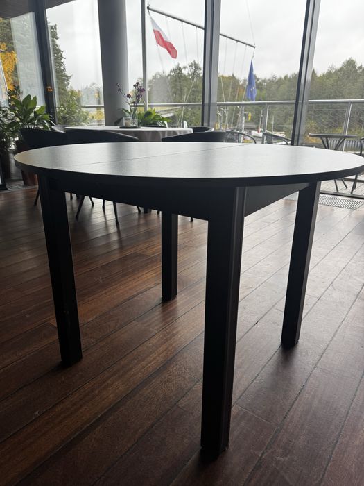 Stół/stoły- okrągły rozkladany 10 sztuk