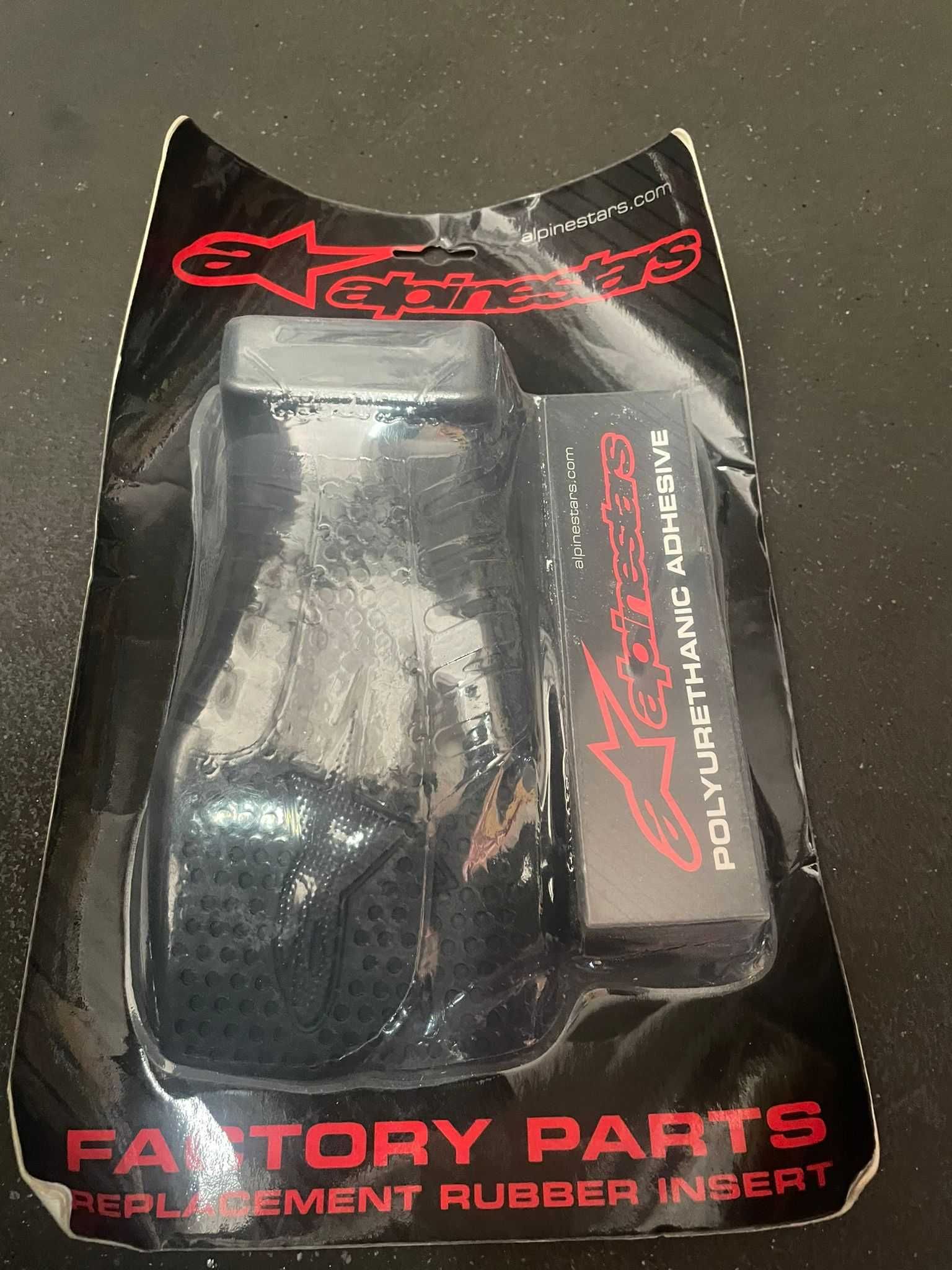 Alpinestars solas Tech 10 ( modelo antigo )