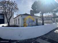 Espaço destinado a Serviços em Estremoz