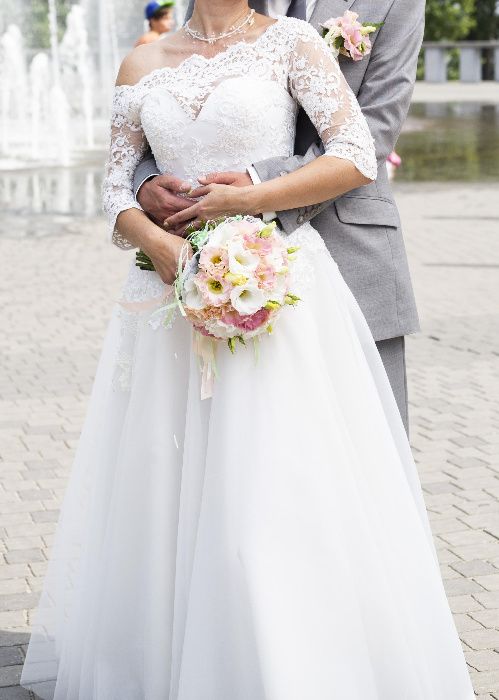 Свадебное платье,цвет айвори.Современная модель-за 1'300грн.(торг)виде
