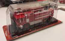 Model w skali 1:64 Oshkosh Crash Truck USA Calgary 1989 (M4)