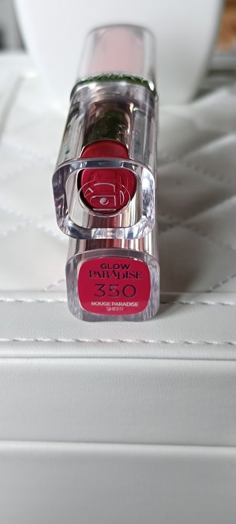 Szminka L'Oreal Glow Paradise