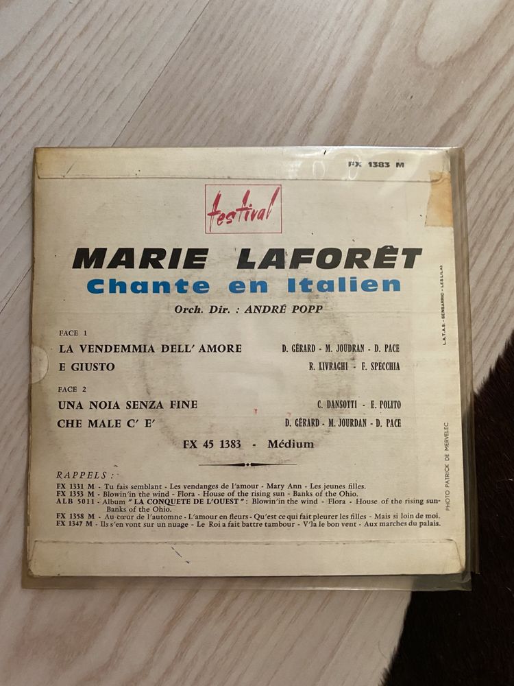 Single Marie LaForêt: Chante en italien