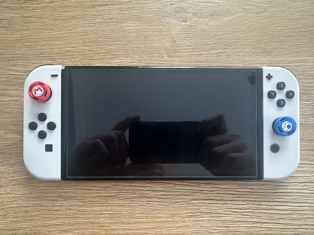 Nintendo switch Oled + karta 64 gb