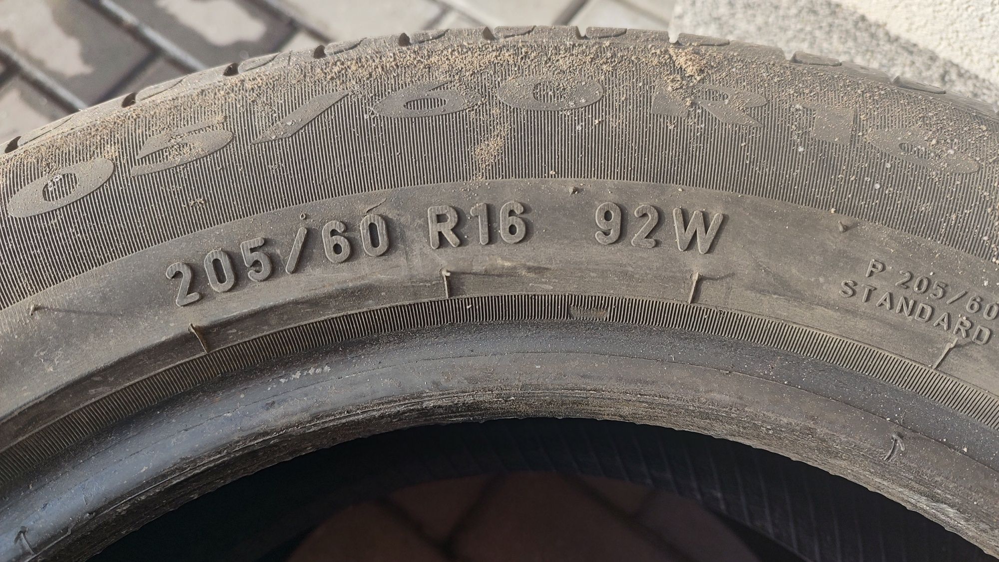 Opony 205/60 R 16 Pirelli 2 sztuki Run Flat letnie