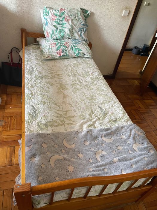 Cama de solteiro