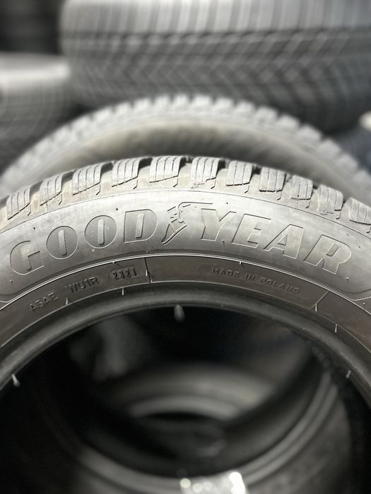 195/65 R15 Goodyear 2021