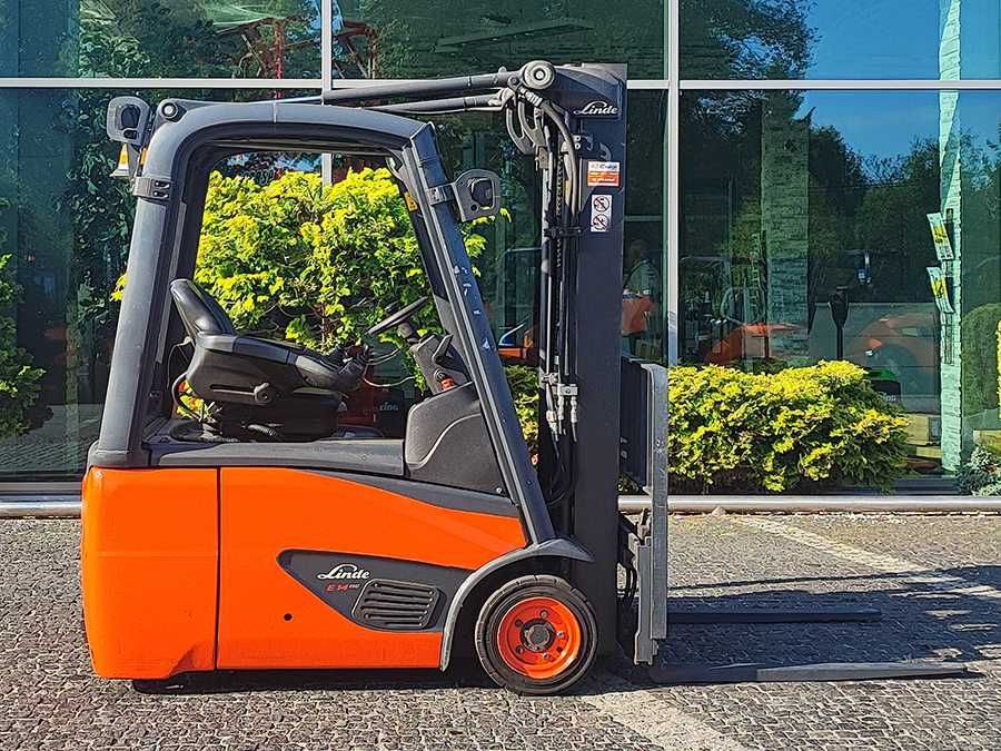 Wózek widłowy elektryczny Linde E14-02 triplex 4,62 m 1400 kg | 2019