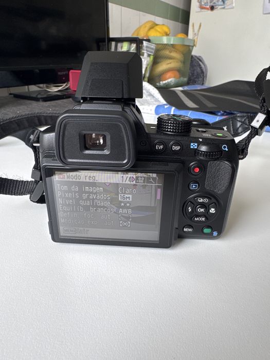 PENTAX X-5 16MP 26X Zoom DSLR Style Digital Bridge Camera BLACK