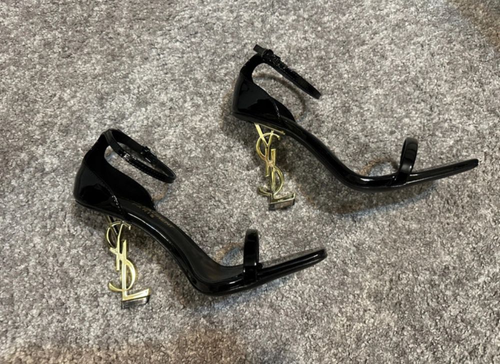 szpilki yves saint laurent opyum sandały sandałki heels złote czarne