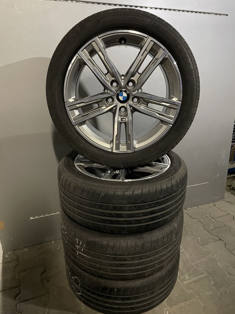 Komplet felg 17 CALI BMW  1 F40  2 F44  Gran Coupe wzór 550 M