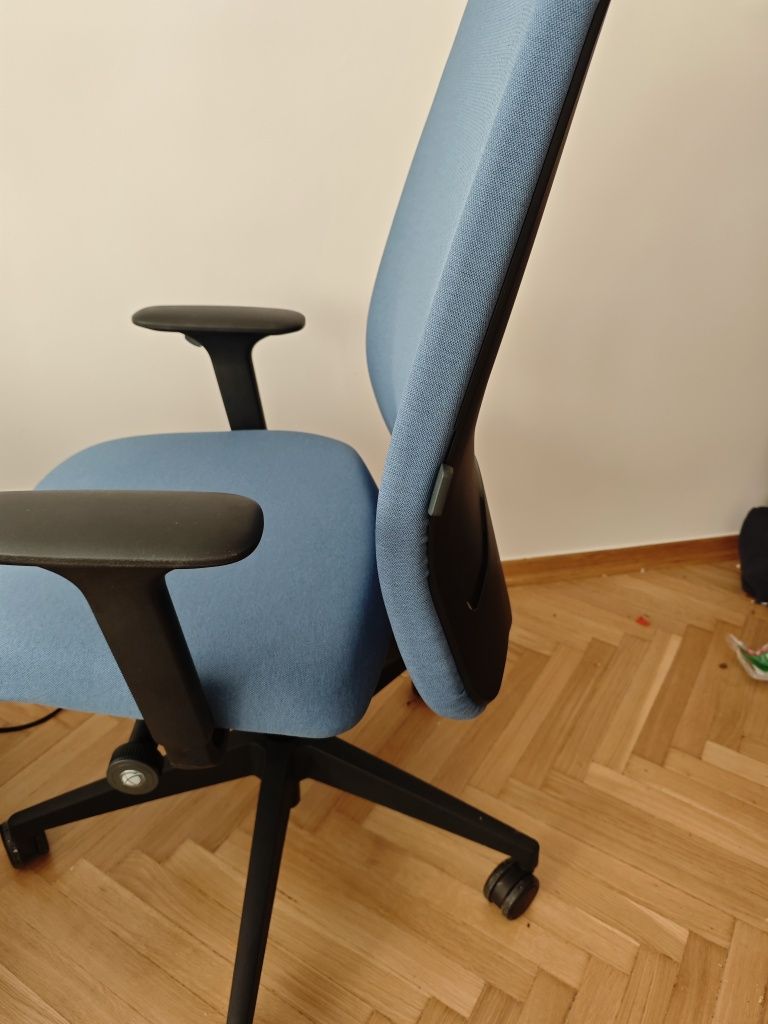 Krzesło biurowe intersthul Every