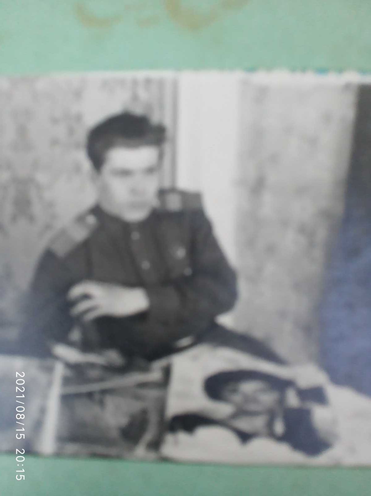 Продам старый военный альбом