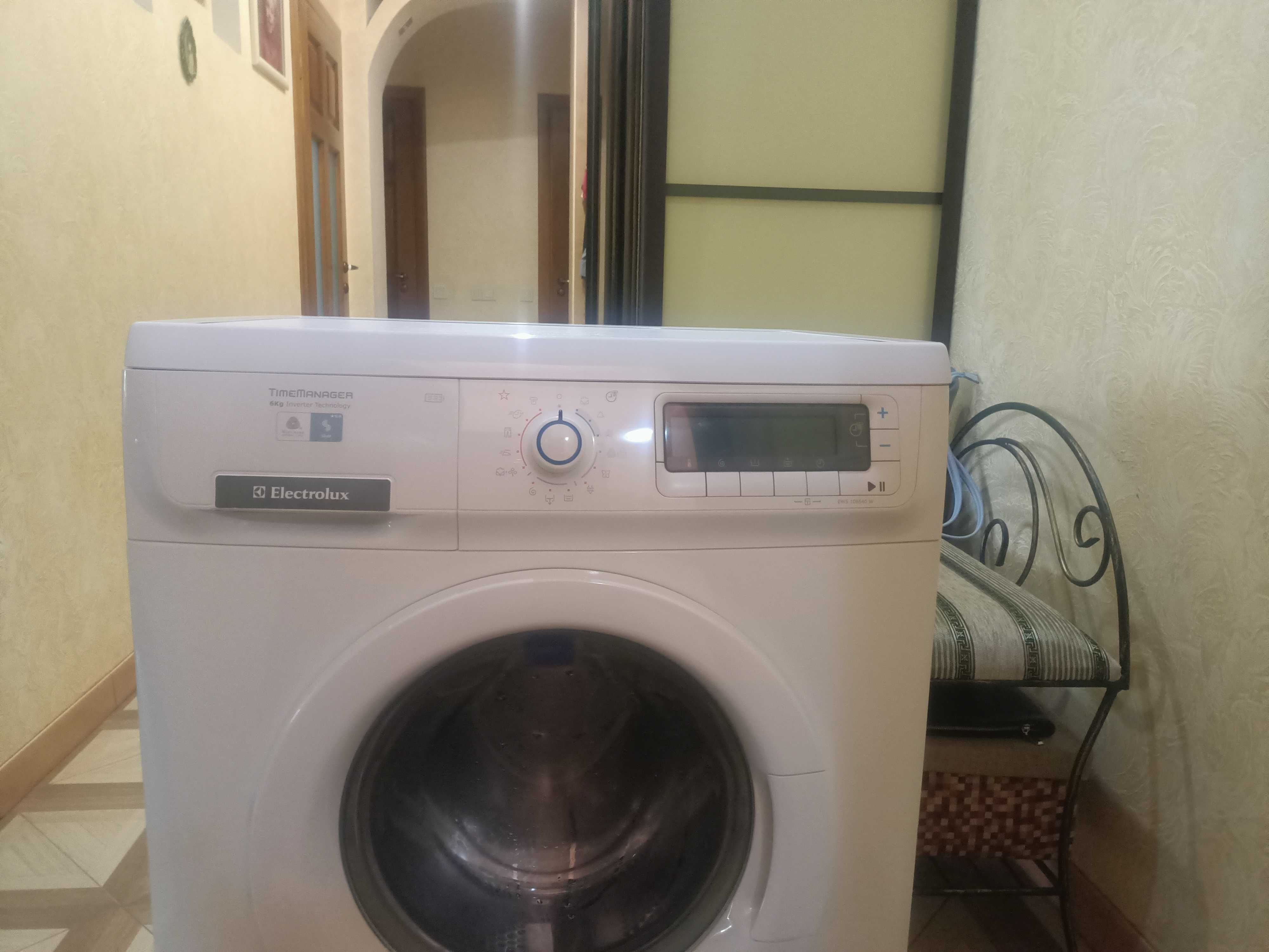Пральна машина  Electrolux
