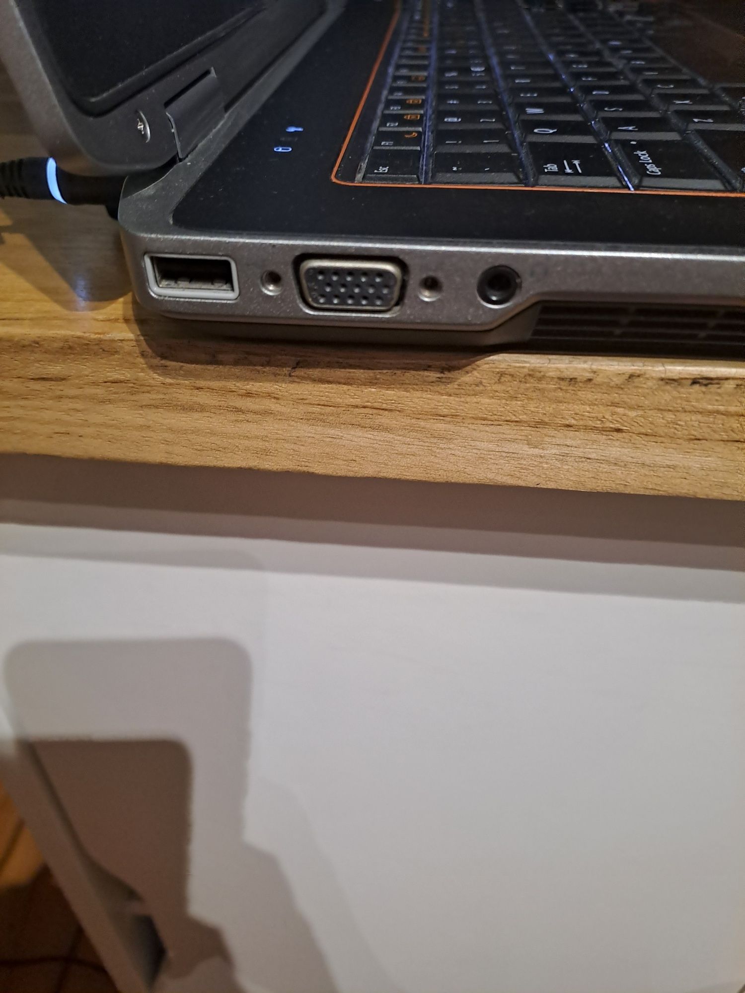 Laptop Dell Latitude E6420 – i5 / 8 GB RAM / SSD 1 TB + HDD 1 TB / Win