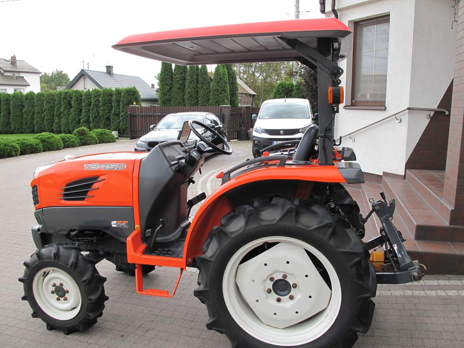 Mini Traktorek Kubota T245 4X4 25KM Wspomaganie Rewers Mały Ogrodniczy