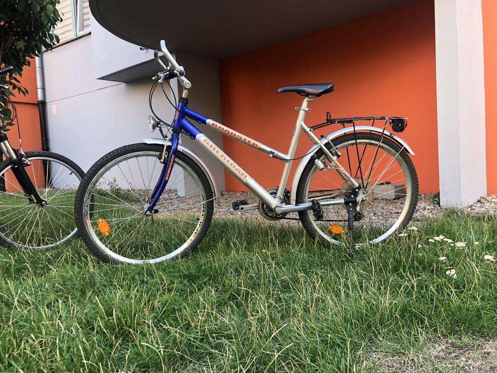 Rower górski MTB srebrny z bagażnikiem. Bardzo dobry stan