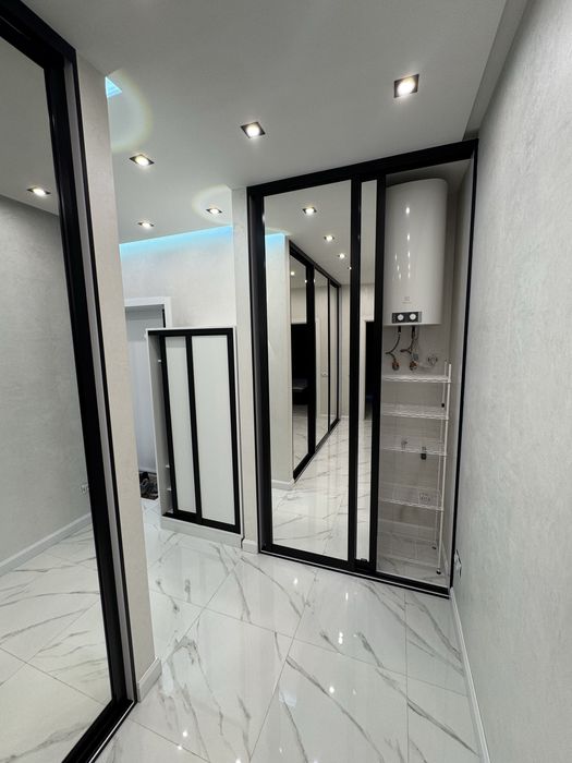 ЖК «Французский квартал 2» 3 этаж, ул. Джона Маккейна, Лыбедская