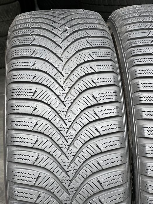 Шины зимние 215/65/R16 Hankook Winter Icept RS2