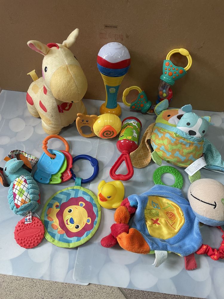Набір іграшок для малюків #2
