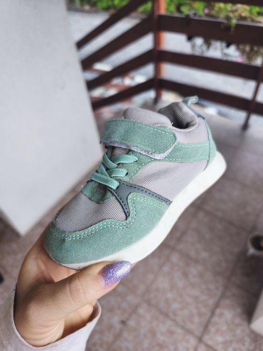 Buty chłopięce 26